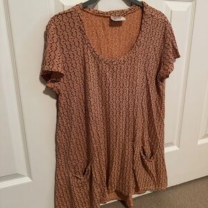 Plume and Thread Top